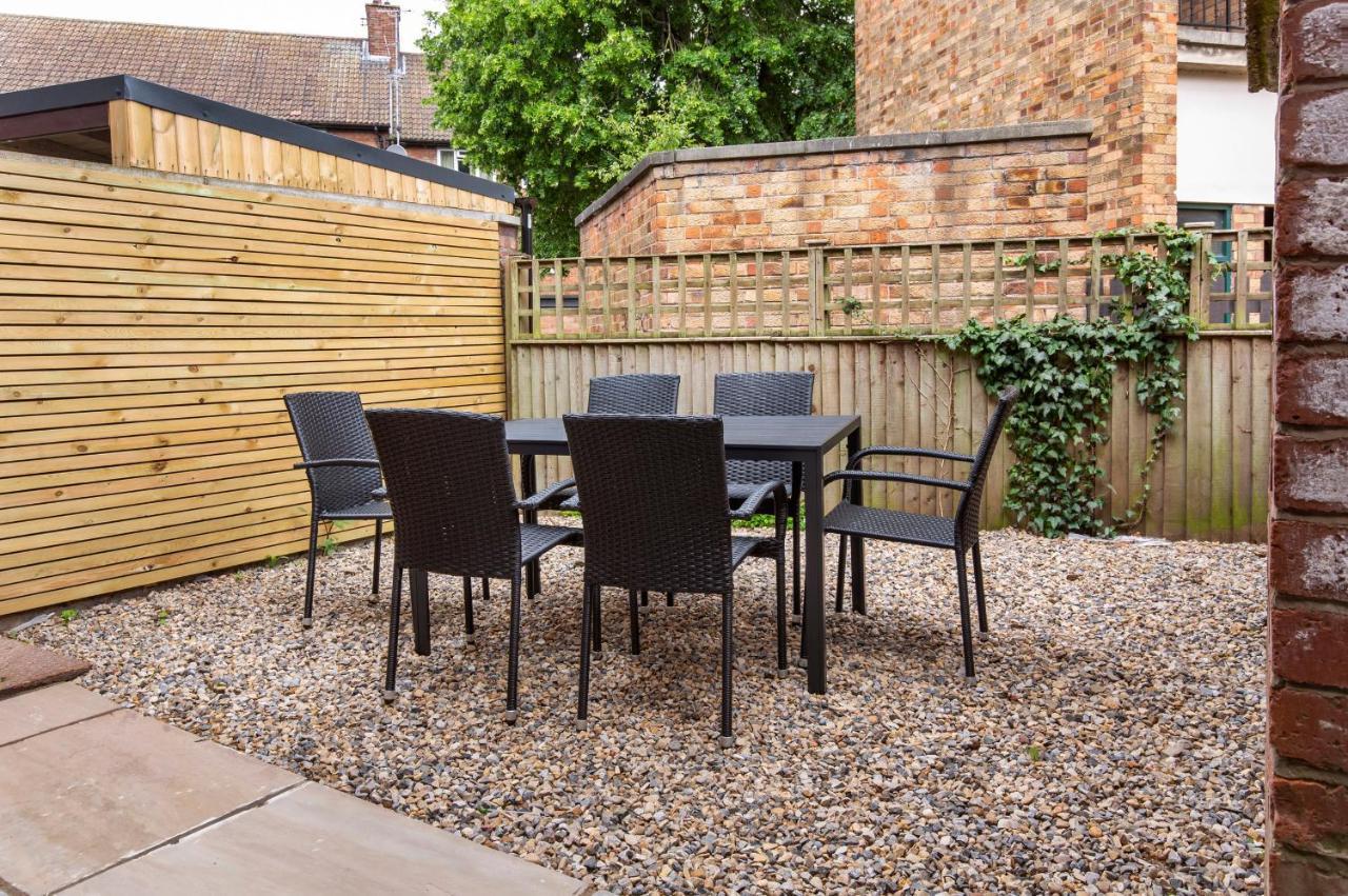Piccadilly Place - 3 Bedroom House